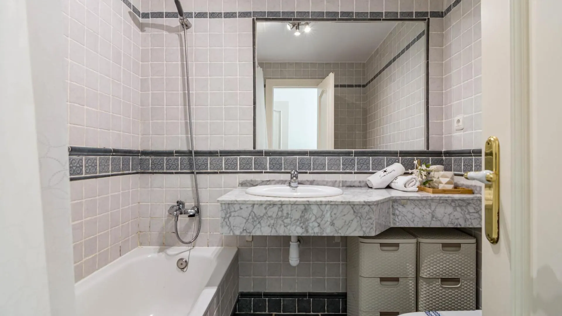 Sdg N2-102 Apartment Marbella 0*,  Spain